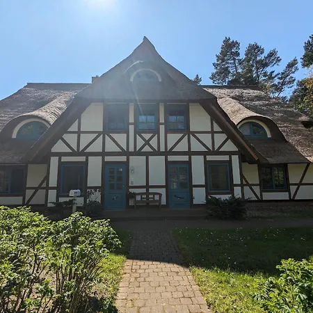 Holl Doerch アパート *